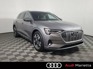 Used 2023 Audi e-tron Premium Plus w/ Premium Plus Package AWD/4WD video 1