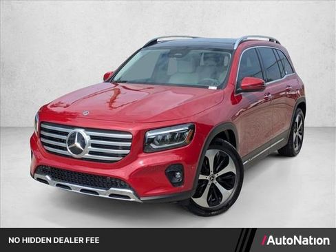 Certified 2026 Mercedes-Benz GLB 250 image 1