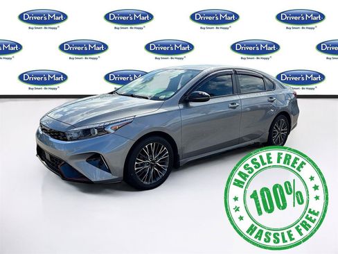 Used 2024 Kia Forte GT-Line FWD image 3