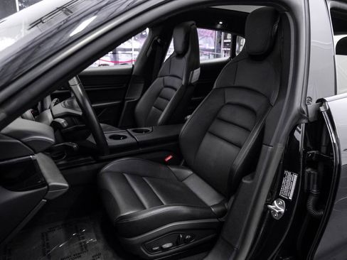 Used 2023 Porsche Taycan 4 Cross Turismo AWD/4WD image 33