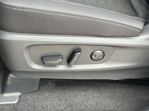 New 2026 Nissan Pathfinder SV AWD/4WD image 18