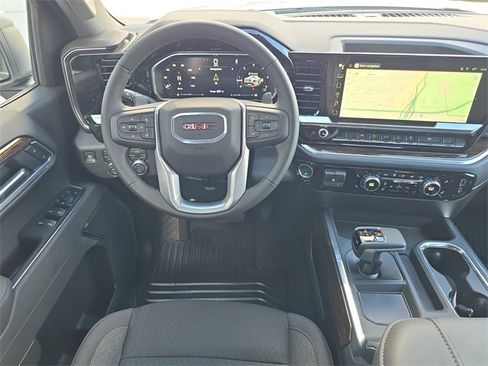 New 2026 GMC Sierra 1500 Elevation image 13