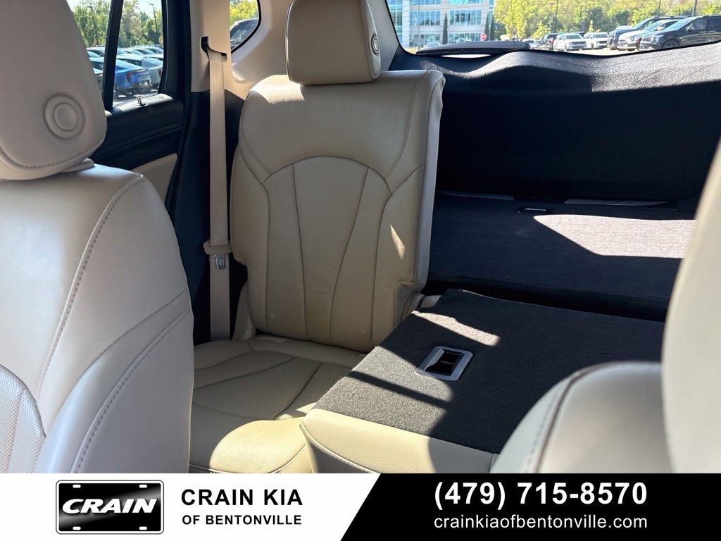 Used 2020 Buick Envision Essence w/ Experience Buick Package AWD/4WD image 16