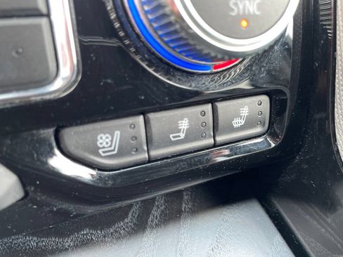 Used 2022 GMC Yukon Denali AWD/4WD image 29