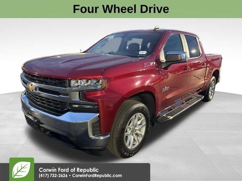 Used 2019 Chevrolet Silverado 1500 LT w/ Texas Edition image 3