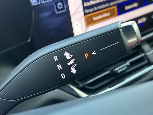 Used 2026 Chevrolet Equinox EV RS FWD image 21