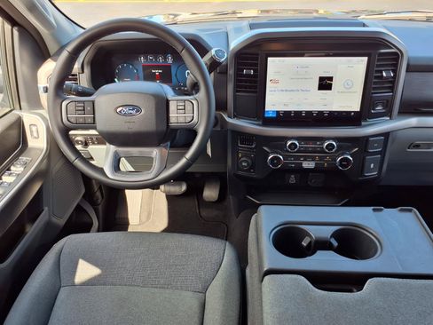 Used 2025 Ford F150 XLT w/ Equipment Group 301A Standard AWD/4WD image 5