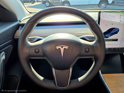 Used 2020 Tesla Model 3 Long Range image 25