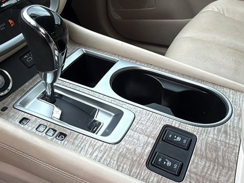 Used 2019 Nissan Murano SL w/ Cargo Package image 29