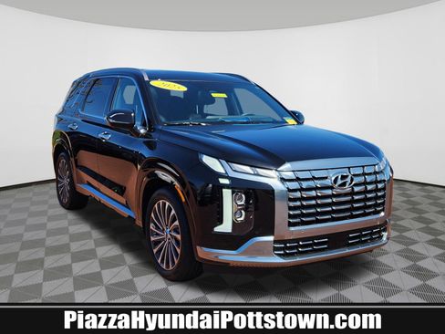 Used 2025 Hyundai Palisade Calligraphy AWD/4WD image 1