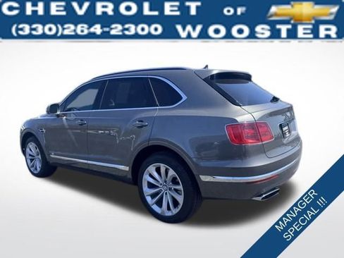 Used 2017 Bentley Bentayga image 6