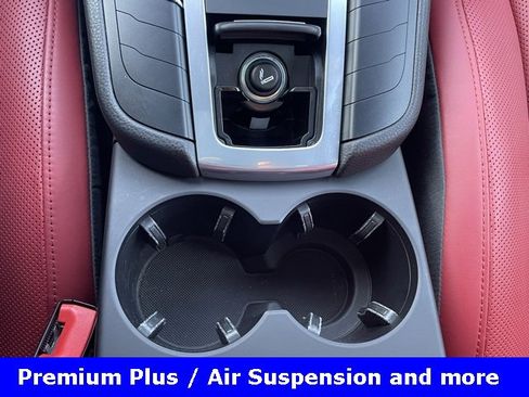 Used 2021 Porsche Macan S image 28