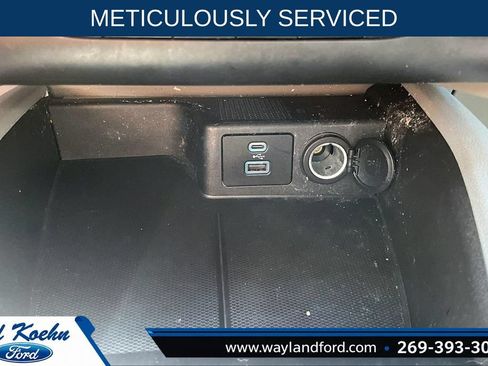 Used 2023 Ford Escape Active AWD/4WD image 31