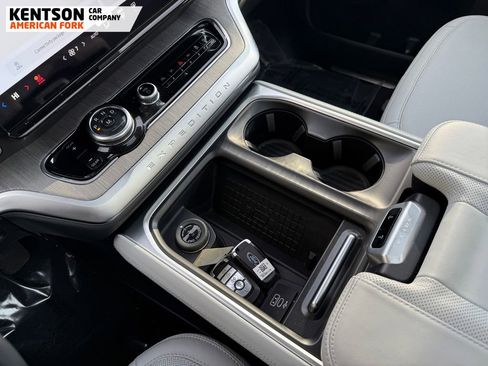 Used 2025 Ford Expedition Max Platinum w/ Platinum Ultimate Package image 26
