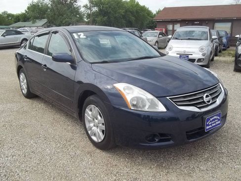 Used 2012 Nissan Altima 2.5 S FWD image 3