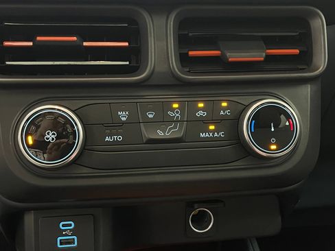 Used 2024 Ford Maverick XLT FWD image 25