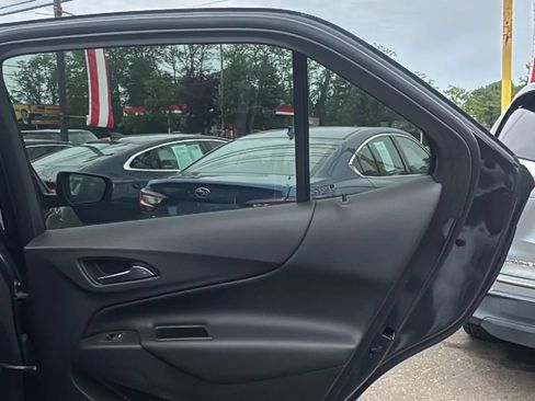 Used 2019 Chevrolet Equinox LT AWD/4WD image 17
