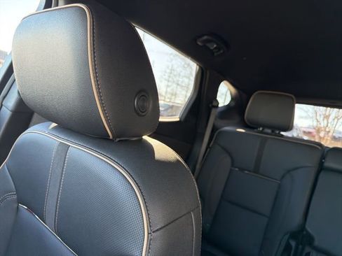 Used 2023 Chevrolet Blazer Premier w/ Enhanced Convenience Package image 16