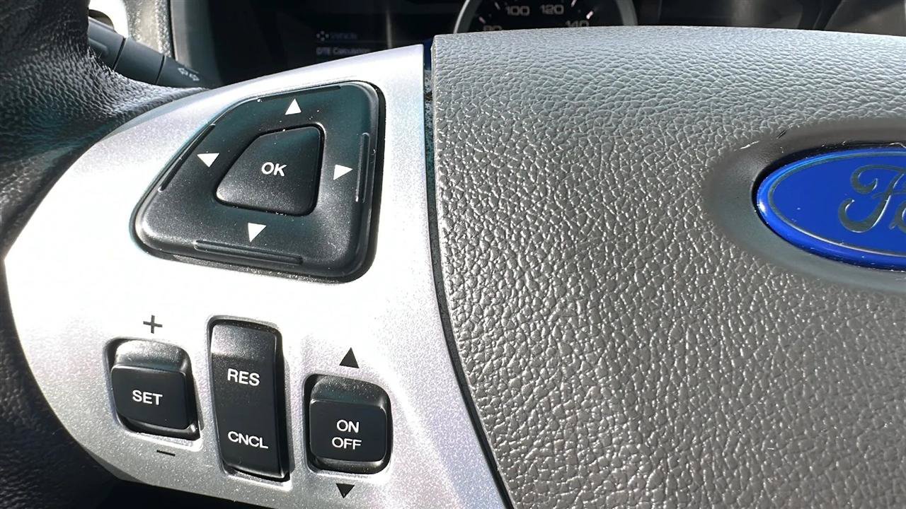 Used 2014 Ford Explorer XLT w/ Equipment Group 202A AWD/4WD image 45