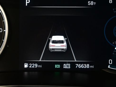 Used 2022 Genesis GV70 2.5T w/ Select Package image 26