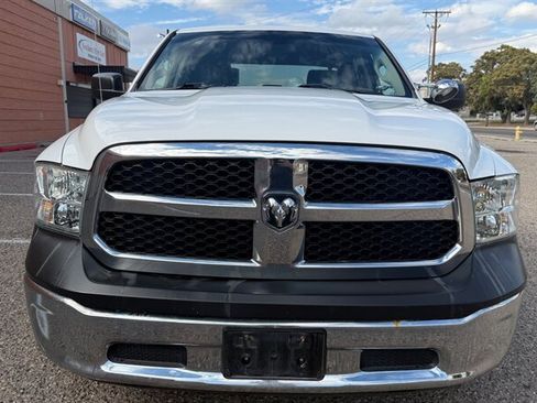 Used 2018 RAM 1500 4x4 Crew Cab w/ Chrome Appearance Group image 4