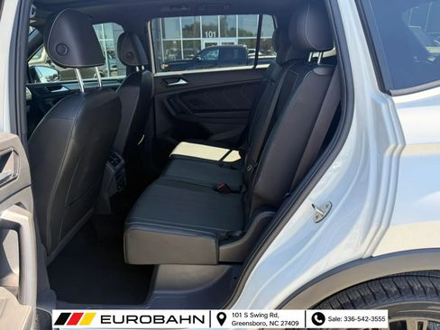 Used 2022 Volkswagen Tiguan SE R-Line FWD image 12