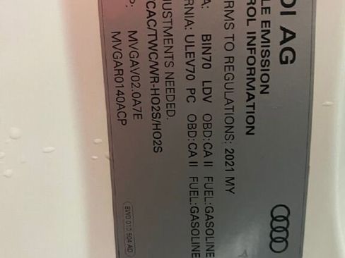 Used 2021 Audi A4 2.0T Premium w/ Convenience Package image 32