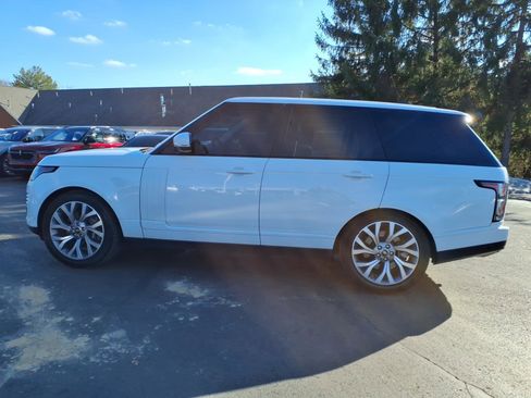 Used 2020 Land Rover Range Rover HSE image 4