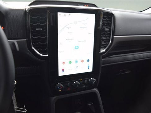 New 2025 Ford Ranger XLT w/ Chrome Accent Package image 9