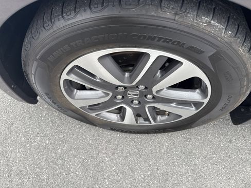 Used 2016 Honda Odyssey Touring image 10