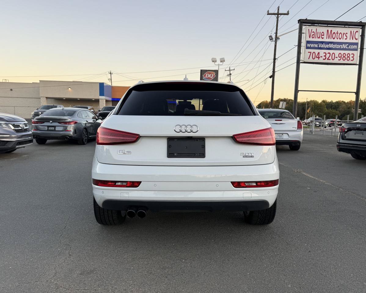 Used 2017 Audi Q3 2.0T Premium Plus w/ Premium Plus Package AWD/4WD image 5