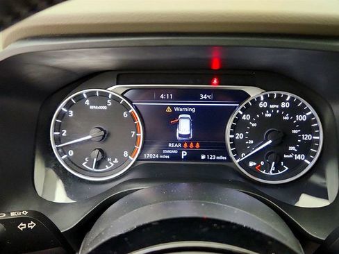 Used 2021 Nissan Rogue SL w/ Premium Package FWD image 15