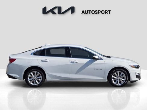 Used 2025 Chevrolet Malibu LT image 7