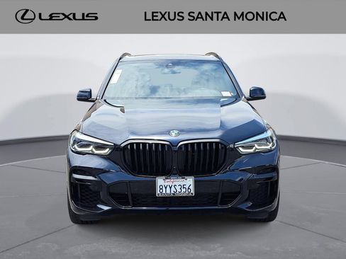 Used 2022 BMW X5 xDrive40i w/ M Sport Package AWD/4WD image 2