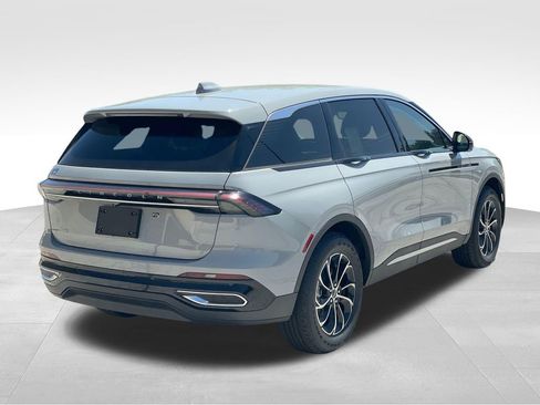 New 2026 Lincoln Nautilus Premier AWD/4WD image 5