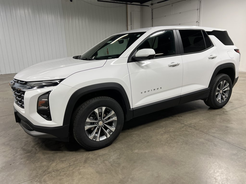 Certified 2025 Chevrolet Equinox LT w/ Safety and Technology Package AWD/4WD image 5