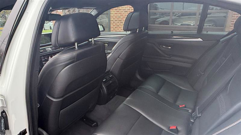 Used 2016 BMW 550i Sedan RWD image 22