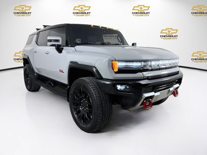 Used 2024 GMC Hummer EV 2X w/ LPO, Illumination Package