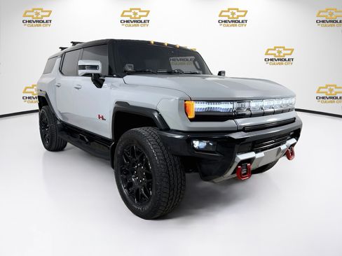 Used 2024 GMC Hummer EV 2X w/ LPO, Illumination Package AWD/4WD image 1