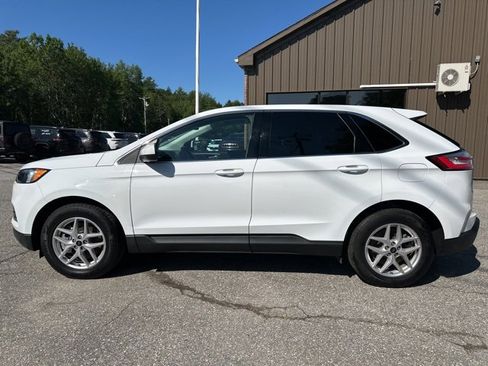 Used 2023 Ford Edge SEL image 9
