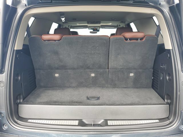 Used 2019 Cadillac Escalade Luxury AWD/4WD image 34