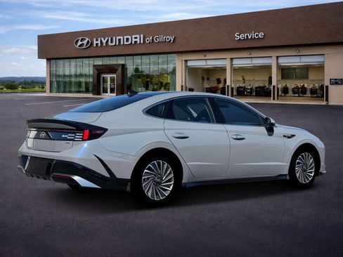 New 2026 Hyundai Sonata SEL FWD image 8