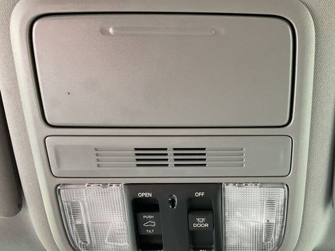 Used 2019 Honda Pilot EX-L image 31