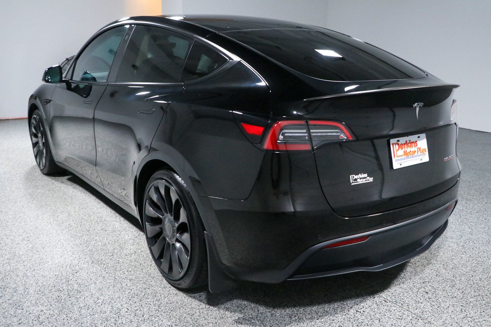 Used 2022 Tesla Model Y Performance AWD/4WD image 9