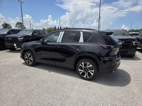 New 2026 MAZDA CX-5 Preferred AWD/4WD image 8
