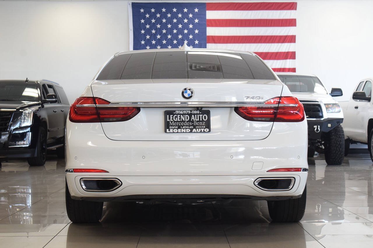 Used 2019 BMW 740i RWD image 6