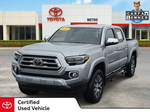 Certified 2022 Toyota Tacoma Limited image 1