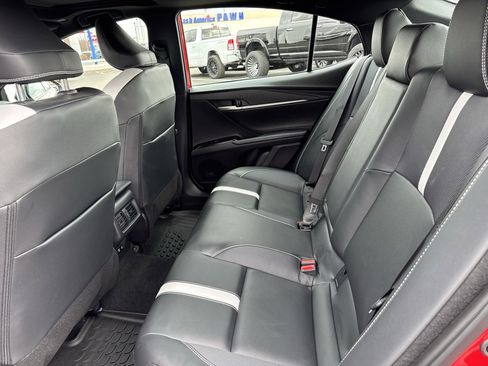 Used 2025 Toyota Camry SE w/ Multimedia Upgrade Package image 33