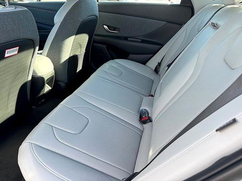 New 2026 Hyundai Elantra Limited image 7