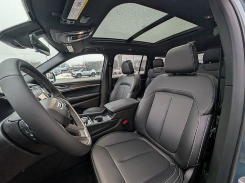 New 2026 Jeep Grand Cherokee L Limited image 14